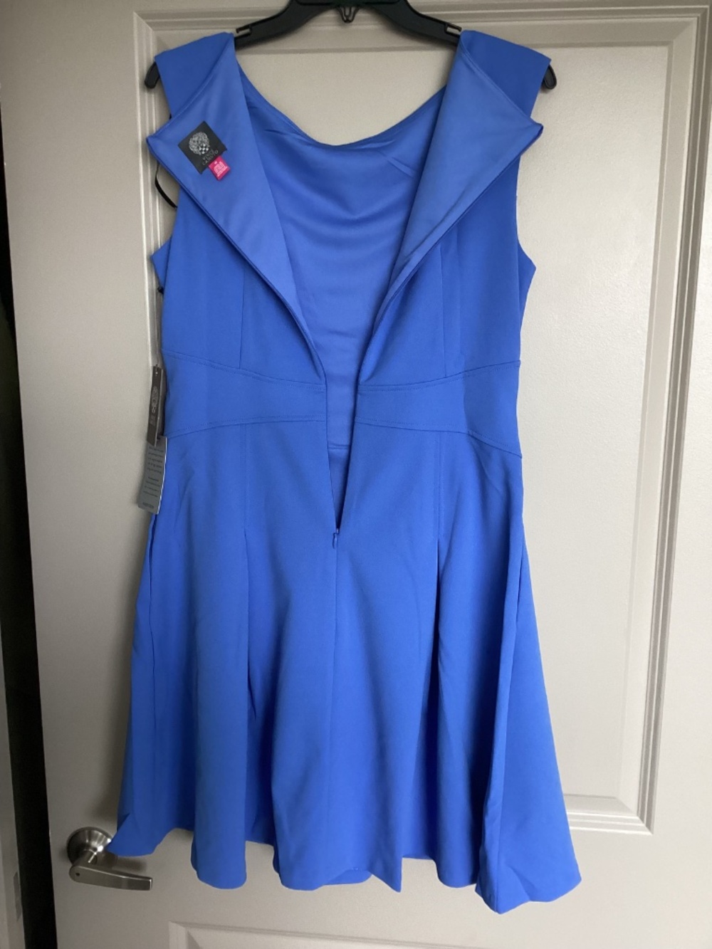 Vince Camuto Sleeveless Crepe Fit & Flare Dress, size 10 - Picture 10 of 13